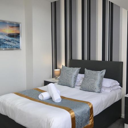 Hotel 33 Blackpool Kültér fotó